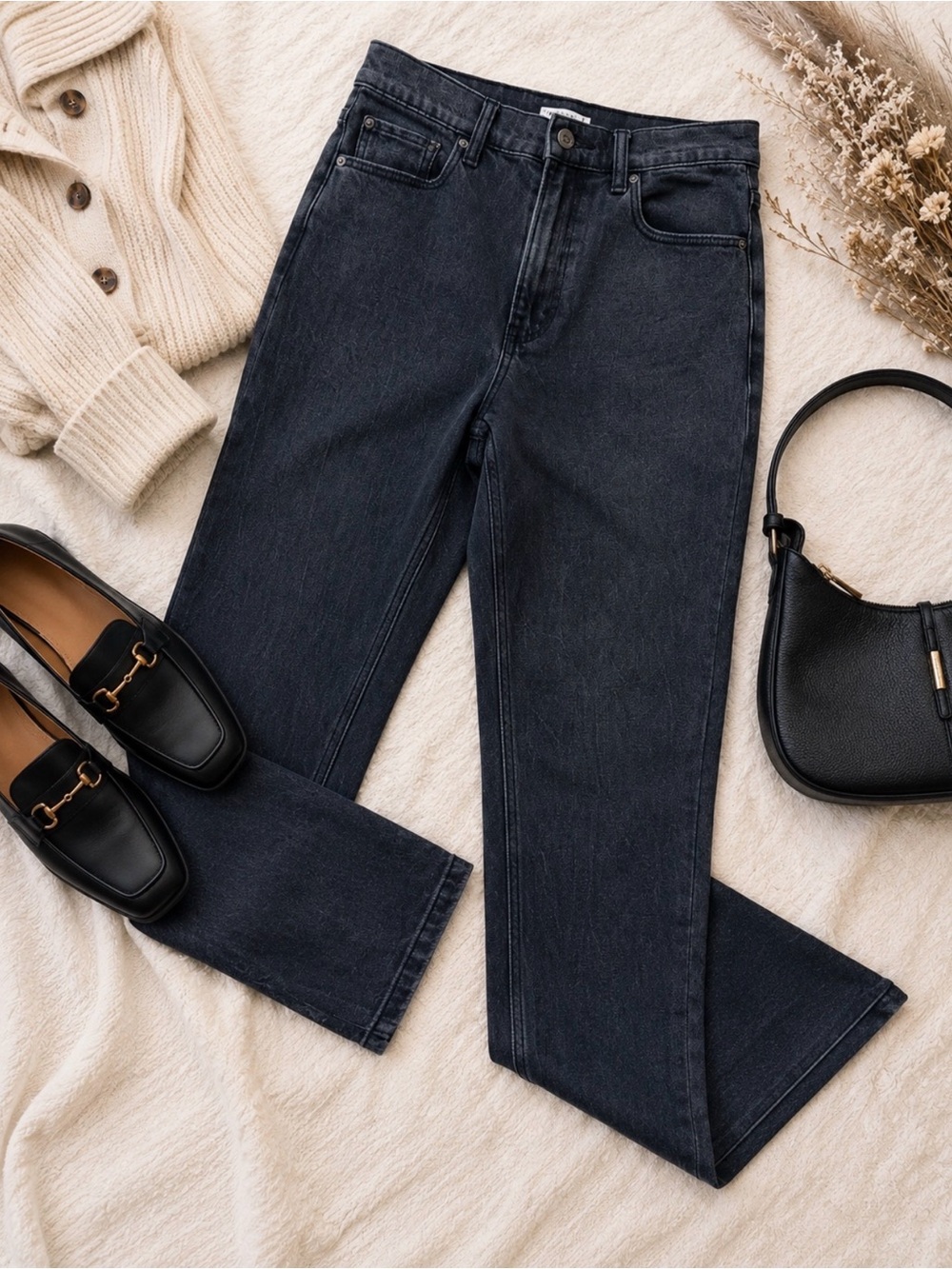 The Mom High Rise Jeans